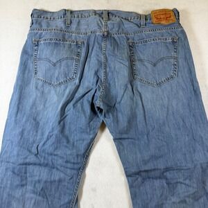 Levis 569 Loose Straight Jeans Mens 42x32 Light Wash Blue Denim 569-0127